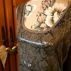 🐍Tribal snake print tank